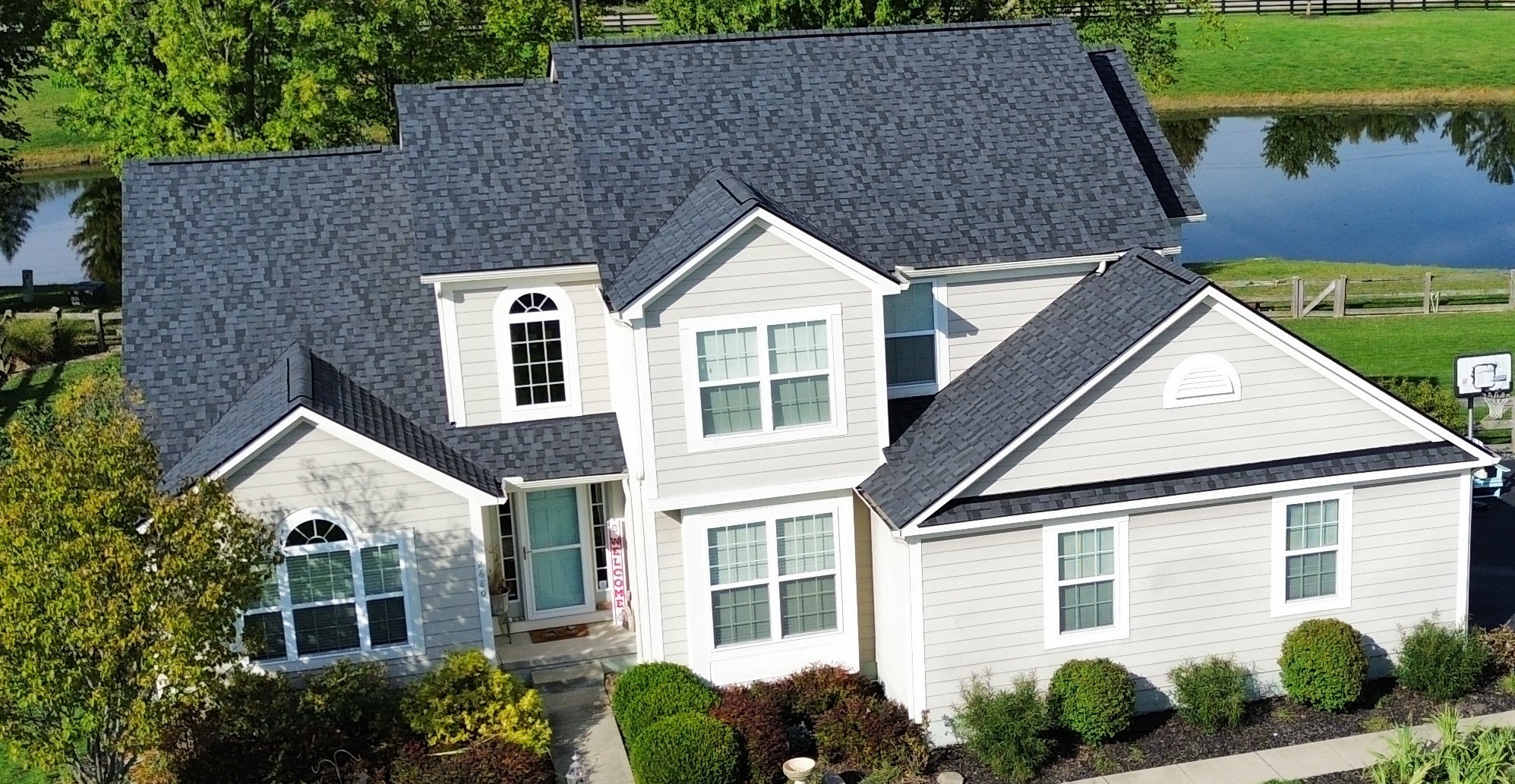 Powell%20Roofing%20Company%20Powell%20Ohio%20Certainteed%20Northgate%20Class%204%20Moire%20Black.JPG