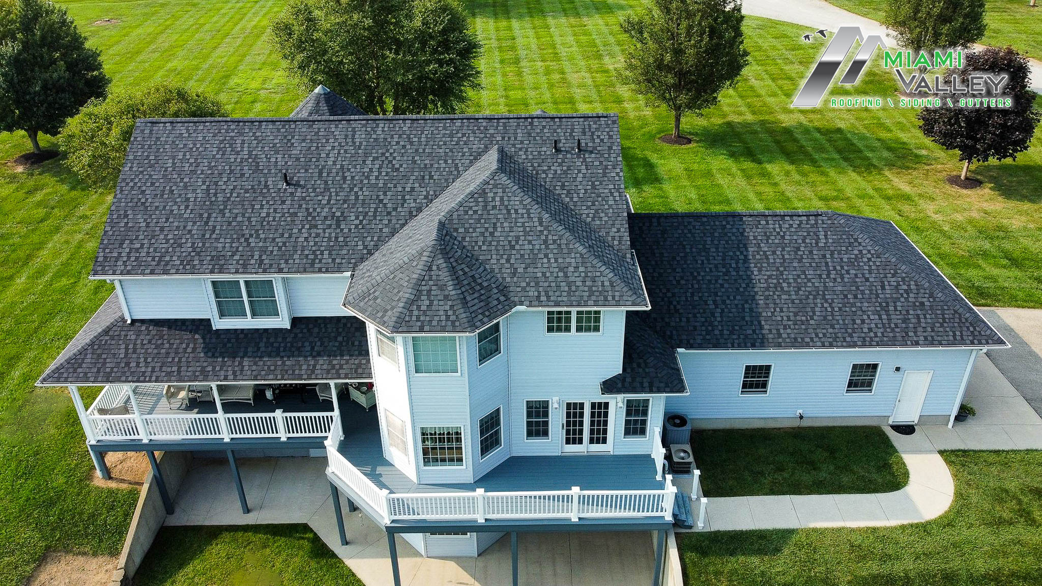 New-Shingle-Roof-Miami-Valley-Roofing-Wilmington-Ohio-Closeup-View%20-3.jpg